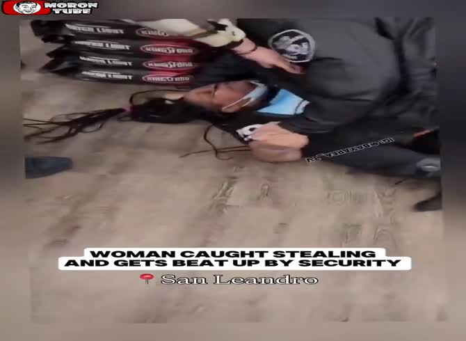 Video :A security guard strikes a thieving lady